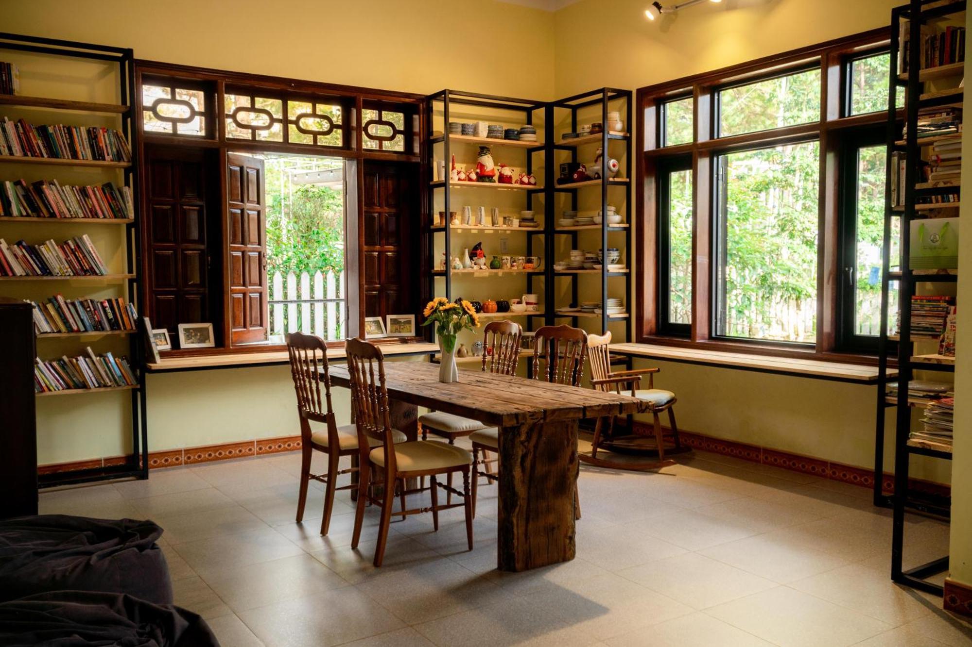 A Little Home Mang Den Kon Von Kla Ngoại thất bức ảnh