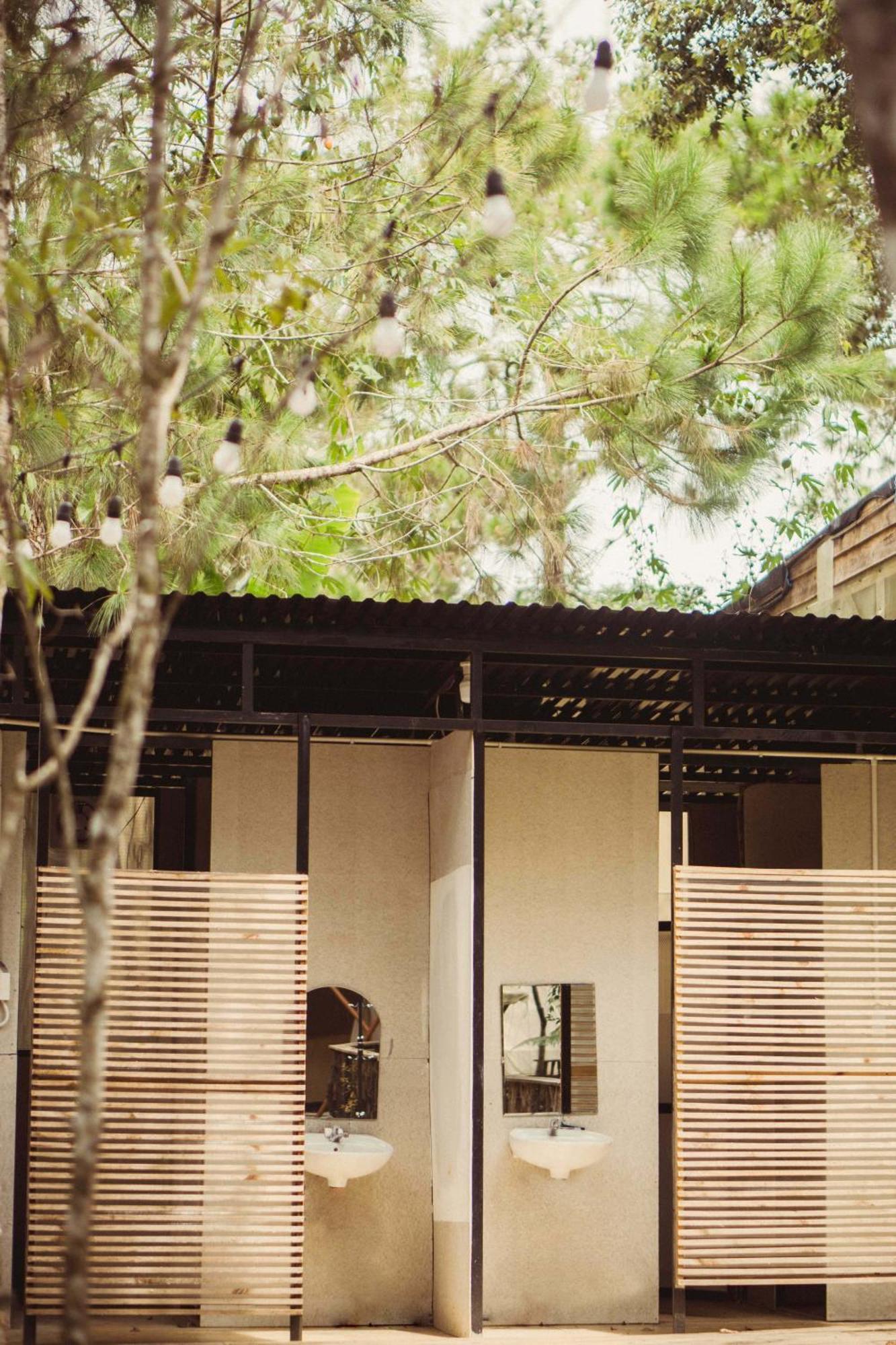 A Little Home Mang Den Kon Von Kla Ngoại thất bức ảnh